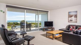 Ohope Beach Resort Penthouse Apartment